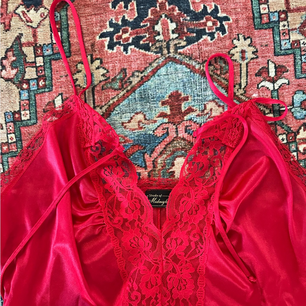 Vintage Red Lace Teddy/Bodysuit - Picture 2 of 8